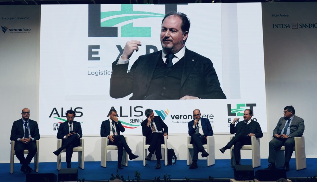 Convegno "PNRR per i porti e lo Shipping"