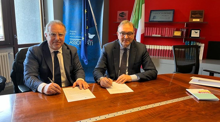 Assoporti sigla accordo "porti senza barriere"